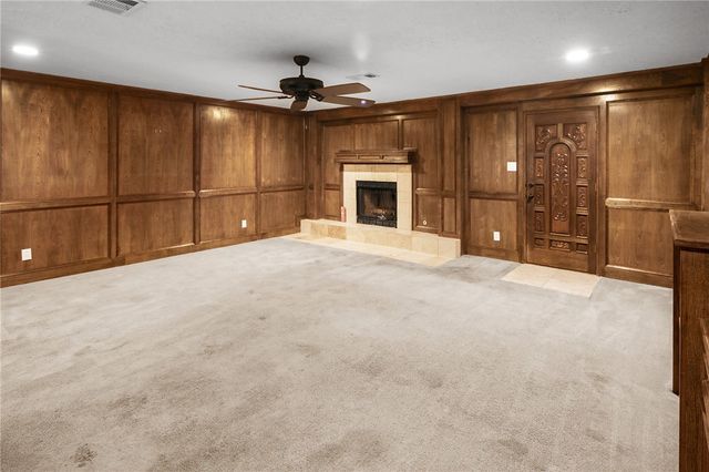 801 South Rosemary Drive, Bryan, TX 77802