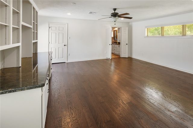 801 South Rosemary Drive, Bryan, TX 77802