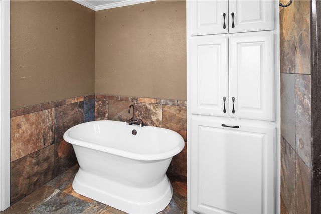 801 South Rosemary Drive, Bryan, TX 77802