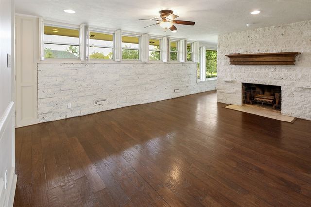 801 South Rosemary Drive, Bryan, TX 77802