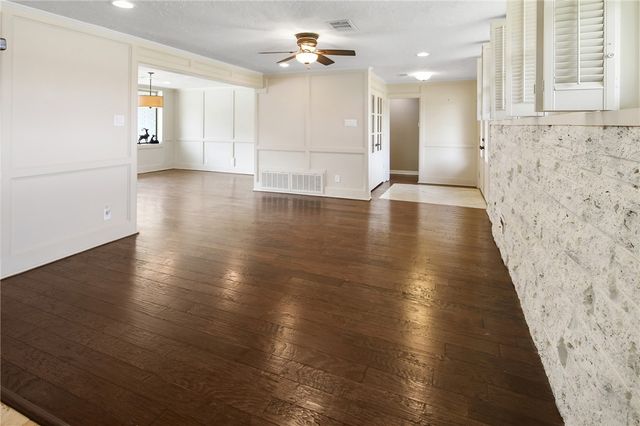 801 South Rosemary Drive, Bryan, TX 77802