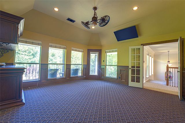 242 Ridgemont Drive, Heath, TX 75126