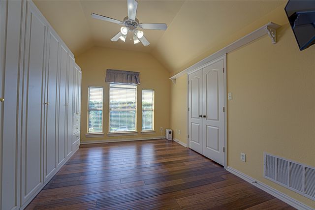 242 Ridgemont Drive, Heath, TX 75126