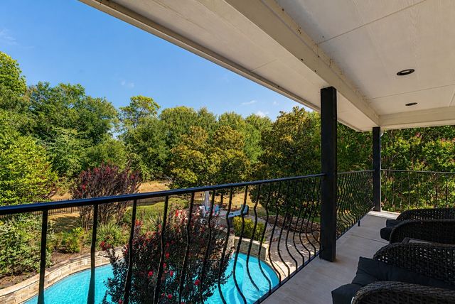 242 Ridgemont Drive, Heath, TX 75126