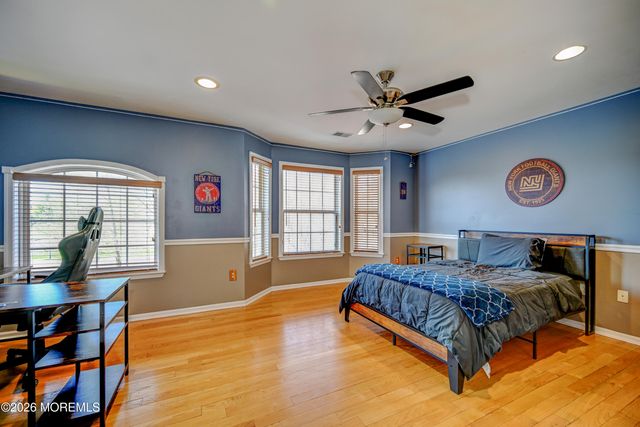 235 Shinnecock Drive, Manalapan, NJ 07726