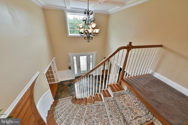 715 BUCKS RD, Perkasie, PA 18944
