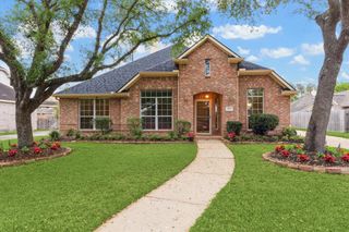 2703 Pebble Creek Drive, Pearland, TX 77581