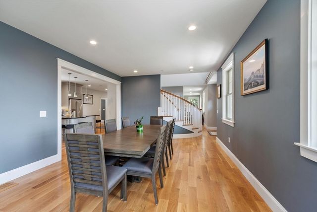 7 Bridle Spur Ln, Danvers, MA 01923