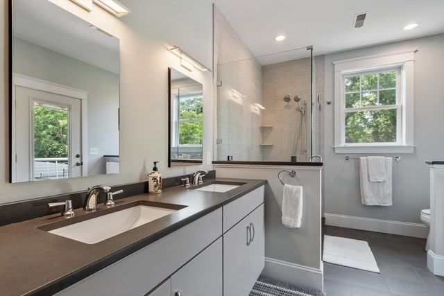 7 Bridle Spur Ln, Danvers, MA 01923