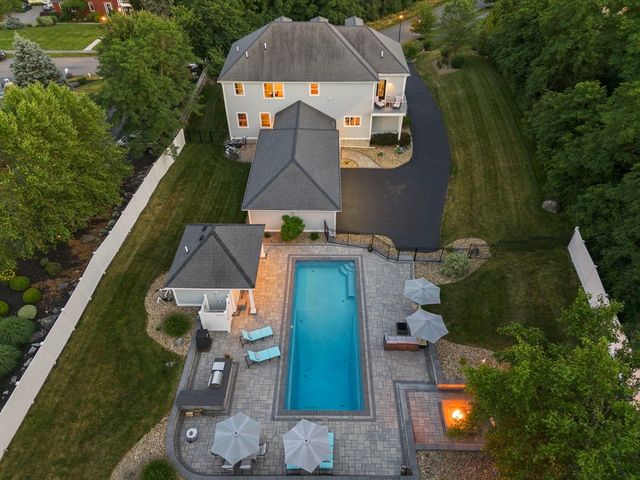 7 Bridle Spur Ln, Danvers, MA 01923