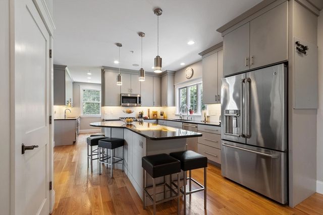 7 Bridle Spur Ln, Danvers, MA 01923