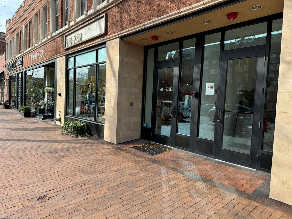 647 Central Avenue, Highland Park, IL 60035