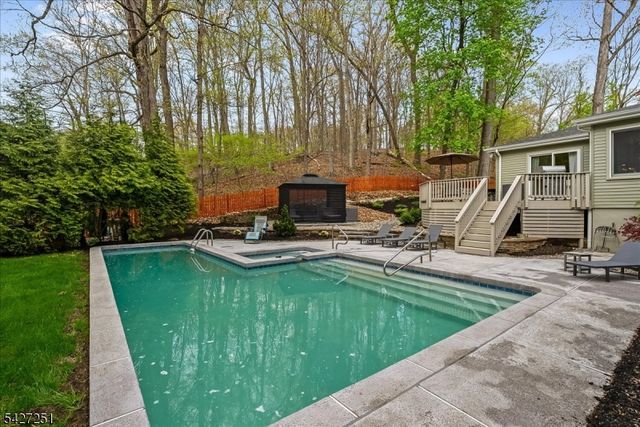 167 Mountain Ave, New Providence Boro, NJ 07974