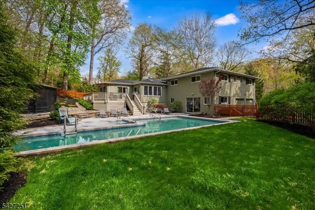 167 Mountain Ave, New Providence Boro, NJ 07974