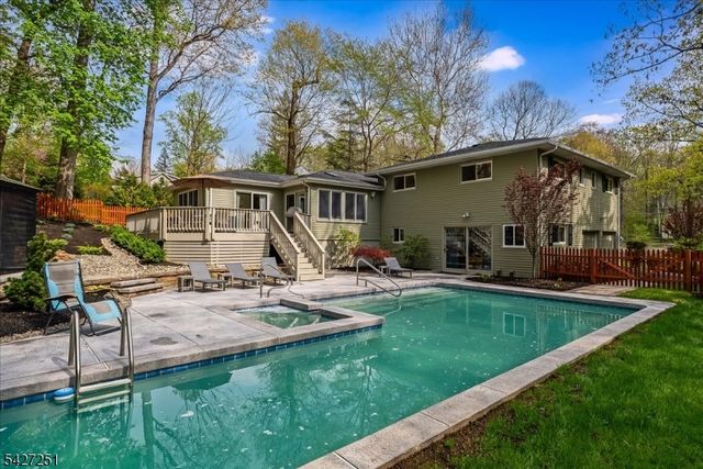 167 Mountain Ave, New Providence Boro, NJ 07974