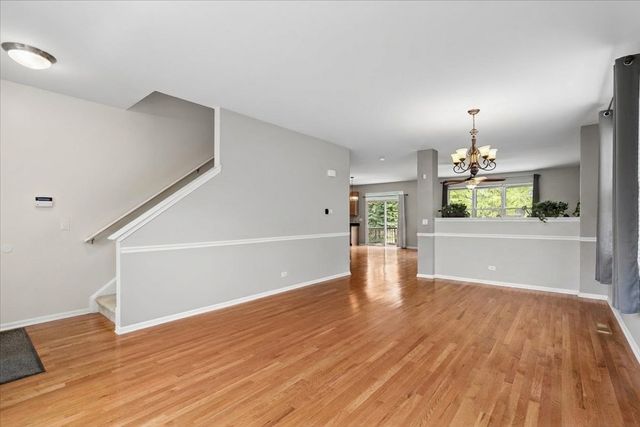 2589 Portage Avenue, Wauconda, IL 60084