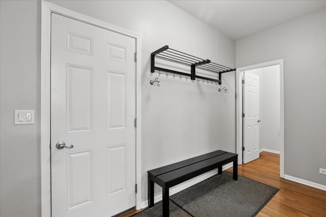 2589 Portage Avenue, Wauconda, IL 60084