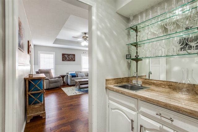 2211 Bluebonnet Drive, Richardson, TX 75082