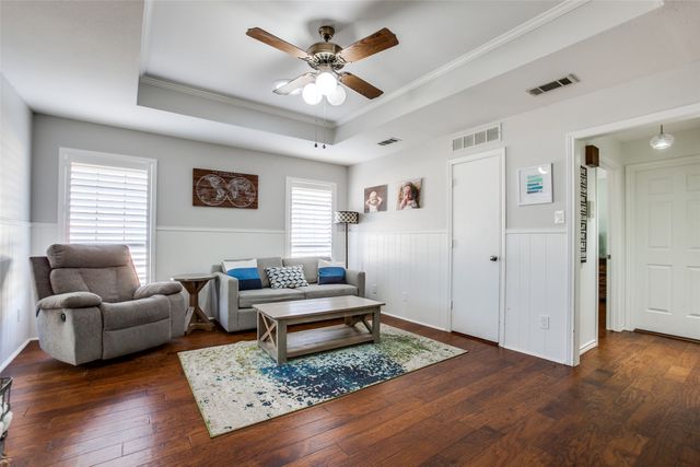 2211 Bluebonnet Drive, Richardson, TX 75082