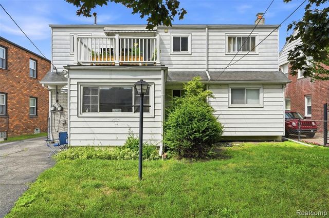 648 Alter Road, Detroit, MI 48215