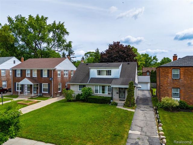 648 Alter Road, Detroit, MI 48215