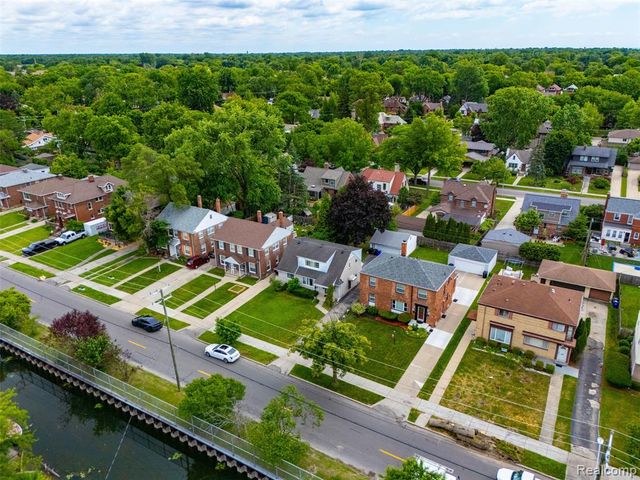 648 Alter Road, Detroit, MI 48215