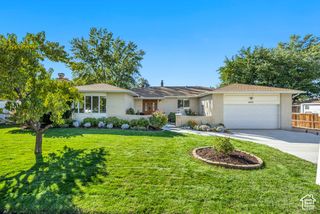 8474 S TREASURE MOUNTAIN DR, Sandy, UT 84093
