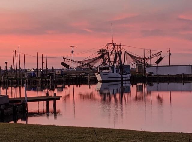 2569 County Road 291, Sargent, TX 77414