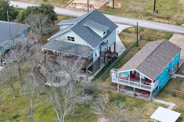 2569 County Road 291, Sargent, TX 77414