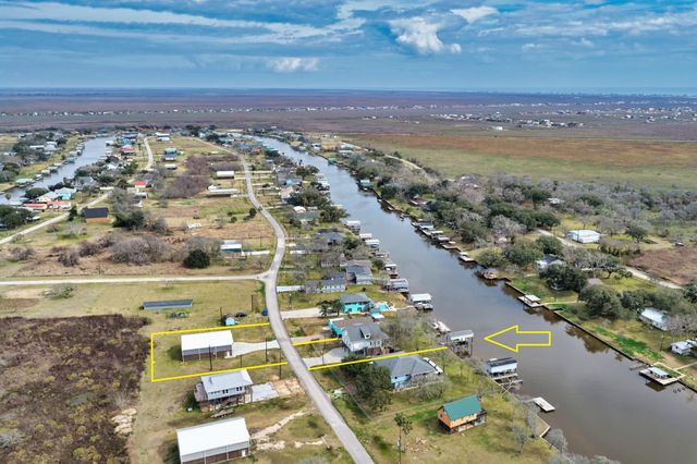 2569 County Road 291, Sargent, TX 77414