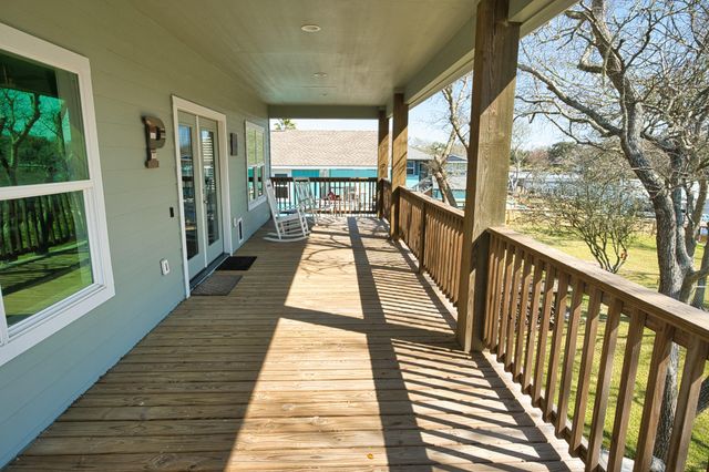 2569 County Road 291, Sargent, TX 77414