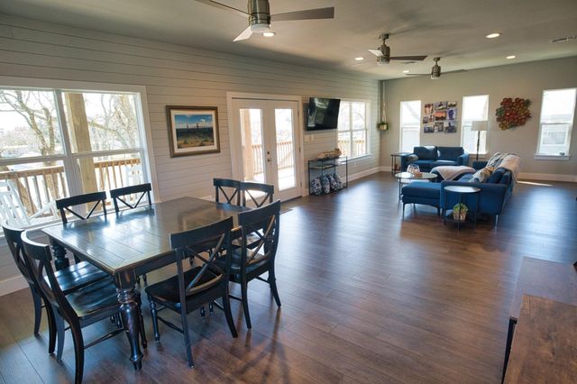 2569 County Road 291, Sargent, TX 77414