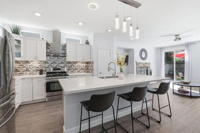 11744 Mani Cir, Rancho Cordova, CA 95742