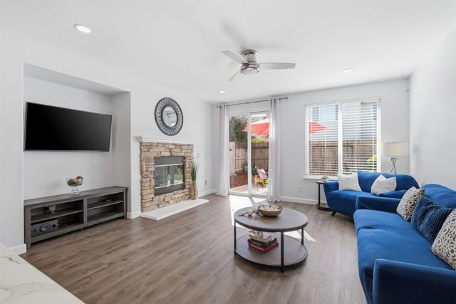 11744 Mani Cir, Rancho Cordova, CA 95742