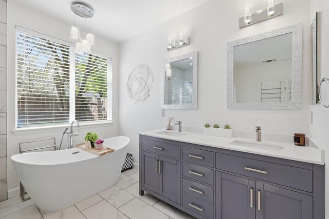 11744 Mani Cir, Rancho Cordova, CA 95742