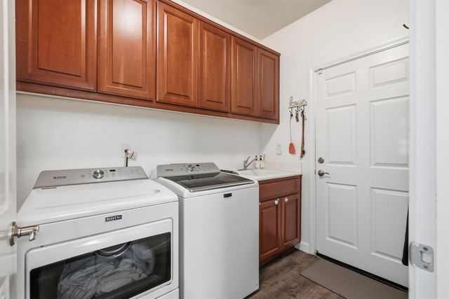 11744 Mani Cir, Rancho Cordova, CA 95742