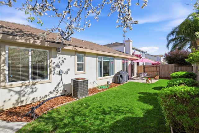 11744 Mani Cir, Rancho Cordova, CA 95742