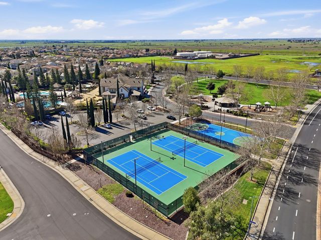 11744 Mani Cir, Rancho Cordova, CA 95742