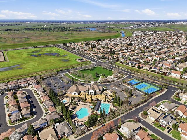 11744 Mani Cir, Rancho Cordova, CA 95742