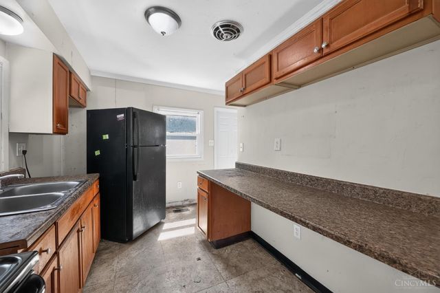 1300 Rutledge Avenue, Cincinnati, OH 45205