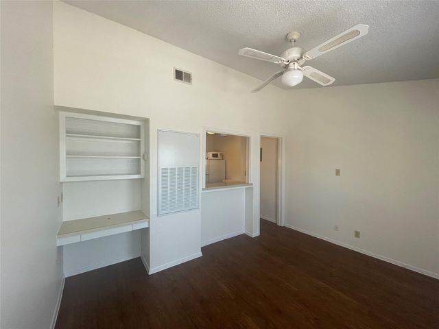 3000 Guadalupe ST 315, Austin, TX 78705