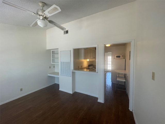 3000 Guadalupe ST 315, Austin, TX 78705