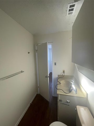 3000 Guadalupe ST 315, Austin, TX 78705