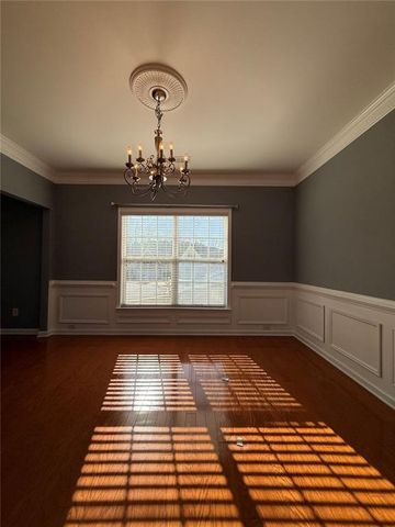 1009 S Creek Drive, Villa Rica, GA 30180