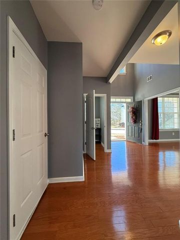 1009 S Creek Drive, Villa Rica, GA 30180