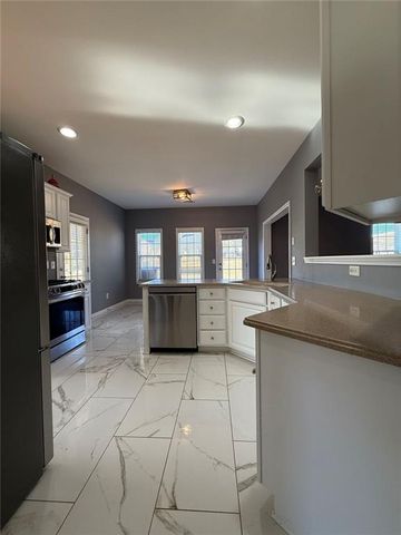 1009 S Creek Drive, Villa Rica, GA 30180