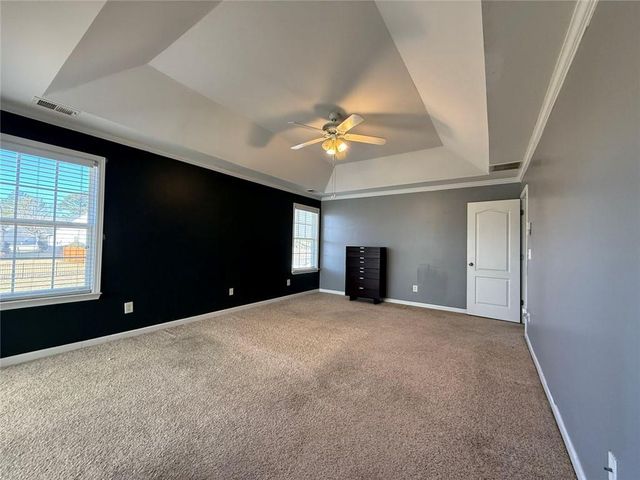 1009 S Creek Drive, Villa Rica, GA 30180