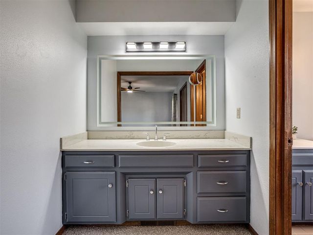 1908 Edgewater Lane, Edmond, OK 73013