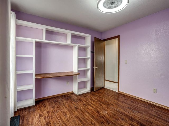 1908 Edgewater Lane, Edmond, OK 73013