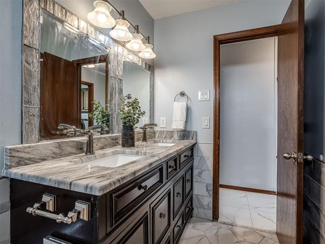 1908 Edgewater Lane, Edmond, OK 73013